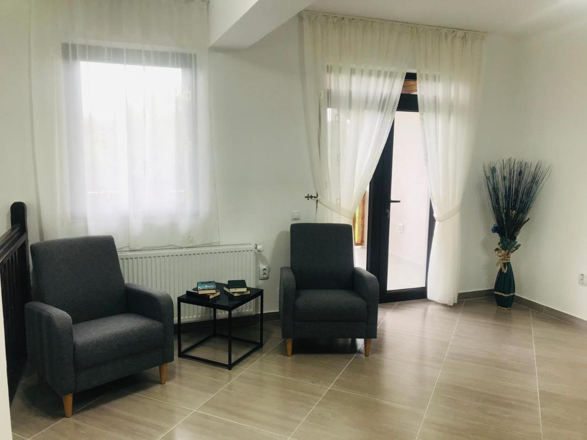 Agropensiunea Duminora Lăschia Exteriér fotografie